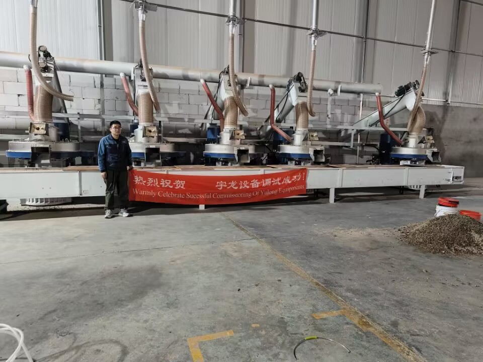 XGJ560颗粒机生产线时产9-12吨 XGJ560颗粒机生产线时产9-12吨